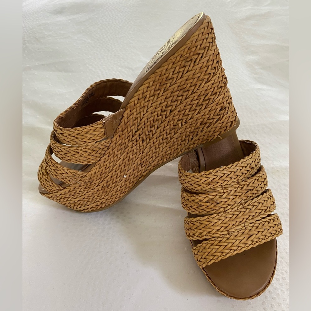 Lucky brand woven sandals